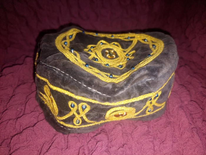Chipiu vintage turcesc-chipiu vechi turcesc,bereta,fes-de colectie,chipiu superb