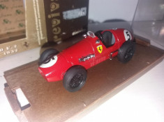 Macheta Ferrari 500 Formula 2 - 1952 scara 1:43 BRUMM foto