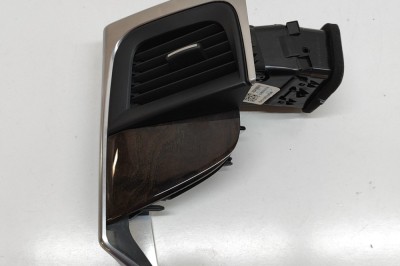 Gura de ventilație planșa de bord JAGUAR I-PACE X590 2018 OEM: J9D3-018B09-AB | 31715815 foto