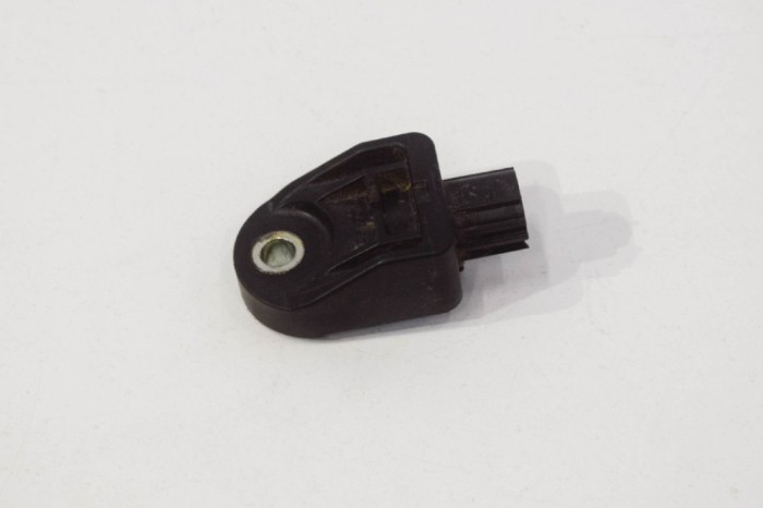 Senzor de impact st&acirc;nga față TOYOTA RAV 4 IV _A4_ 2017 OEM: 89173-12180 11027658