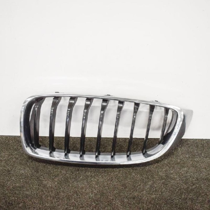 Grila st&acirc;nga față BMW 4 Coupe F32, F82 2018 OEM: 7294817 10692230