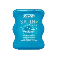 Ata Dentara, Oral-B, Complete, Satinfloss, Textura Neteda, Rezistenta la Rupere, Aroma Menta, Lungim