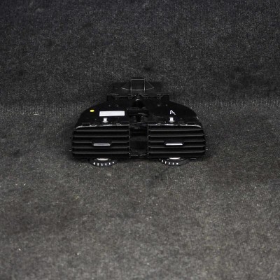 Gura de ventilație planșa de bord VW SCIROCCO 137, 138 2015 OEM: 1K8819728D 1599236 foto