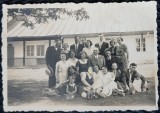 Fotografie, Romania, grup de barbati si femei undeva la tara, 1934