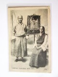 Cumpara ieftin Rară! Tibet,carte poștală Union Postale Universelle,circulată 1913:Negustor tibetan cu soție,publicată de Macropolo &amp; Co,un comerciant grec de tutun