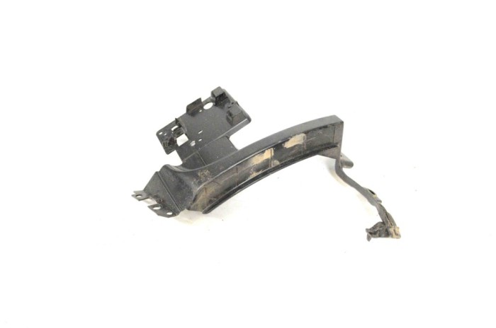 Suport bara de protecție dreapta spate LAND ROVER RANGE ROVER EVOQUE L538 2017 OEM: EJ32-17E800-AC,EJ32-17A150-AE 14521329