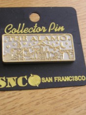 QW9 N8 46 - insigna - tematica turism - The Alamo - SUA