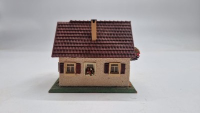 casa vintage kit circuit trenulet Diorama feroviara vintage anii &amp;#039;70 model # 208 macheta cai ferate foto