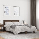 VidaXL Cadru de pat, stejar maro, 135x190 cm, lemn prelucrat și metal