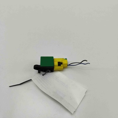 Senzor de impact dreapta spate VW PASSAT Variant B7 365 2012 OEM: 5N0959351B | 30659209 foto