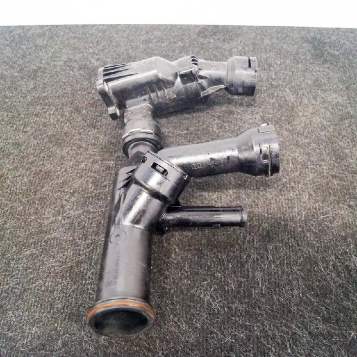 Termostat AUDI A4 8W2, B9 2016 OEM: 04L121111H04L121026R 2596950