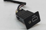 Port USB/AUX-In NISSAN LEAF ZE1 2019 OEM: 284H3-5FA0C 28990319