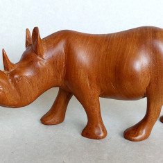 Rinocer - Statueta 18cm din lemn natur, sculptura vintage specie protejata