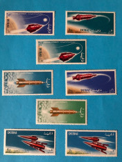 DUBAI, SPACE - SERIE COMPLETA MNH foto