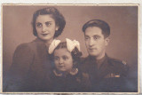 Bnk foto Ofiter cu familie, Romania 1900 - 1950, Sepia, Portrete