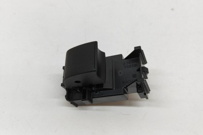 Buton geam ușă st&amp;acirc;nga față TOYOTA YARIS CROSS MXP_ 2023 OEM: 84810-02260 | 32003089 foto