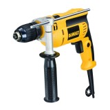 Cumpara ieftin Mașină de Găurit DeWalt 701W cu Percuție &ndash; SDS