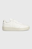 Veja sneakers din piele V-90 culoarea alb