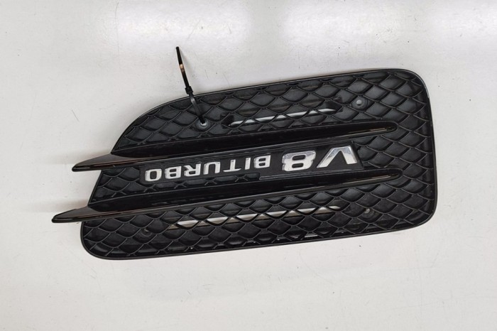 Grila dreapta față MERCEDES-BENZ AMG GT C190 2016 OEM: A1908810823 | 31494046