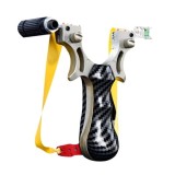 Cumpara ieftin Praștie profesională metalică cu 3 zgarciuri, maner imitatie carbon, 12 cm