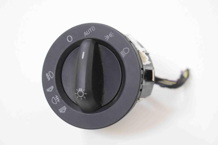 Modul de control comutator faruri AUDI A6 Avant 4F5, C6 2006 OEM: 4F2941531D 3199137