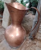 Ulcior carafa mare de cupru 45 cm.