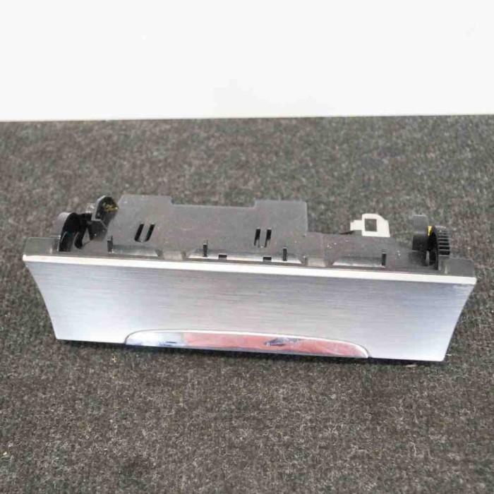 Scrumiera VW PASSAT B6 3C2 2007 OEM: 3C0863284A,3C0857961A 2271517