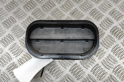 Grila de ventilație caroserie VW PASSAT B8 3G2 2018 OEM: 6R0819465B | 29794173 foto