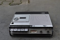 Casetofon portabil Philips model 2205