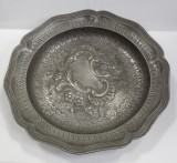 FARFURIE DECORATIVA DIN COSITOR , ATELIER EUROPEAN , DATATA 1751
