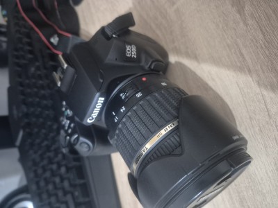 Canon EOS 250D + obiectiv Tamron 17-50mm f/2.8 foto