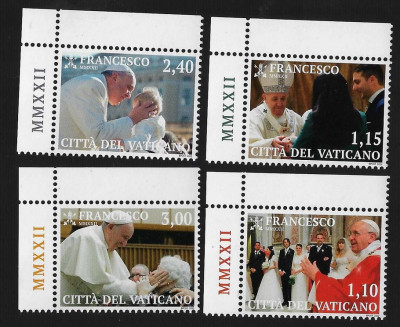 Vatican, 2022, papa Francisc, pret sub nominal ( 7.65 euro) foto