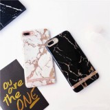 Husa MyStyle Marble Black TPU husa cu insertii marmura neagra - aurie pentru Apple iPhone 7 Plus