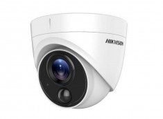 Camera de supraveghere Hikvision TurboHD Dome DS-2CE71D0T-PIRLPO(2.8mm); 2MP; camera cu detector PIR incorporat; alarma vizuala cu flash de lumina alb foto