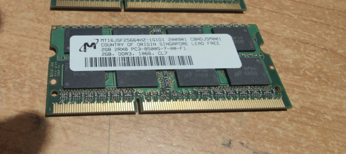 Ram Laptop Micron 2GB PC3-8500S MT16JSF25664HZ-1G1D1
