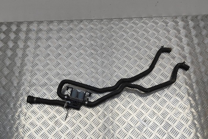 Supapa de control &icirc;ncălzitor BMW X5 F15, F85 2017 OEM: 6910544 23039590