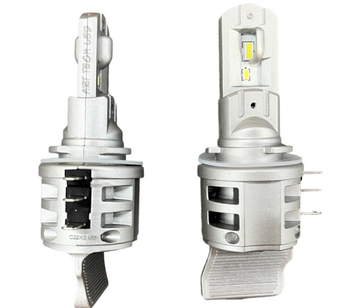 Set Becuri cu LED H15,6000k cu doua faza CANBUS