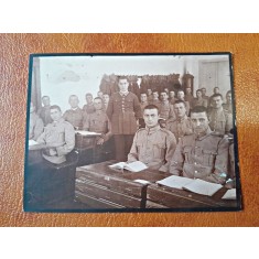 Fotografie, militari la cursuri, perioada interbelica