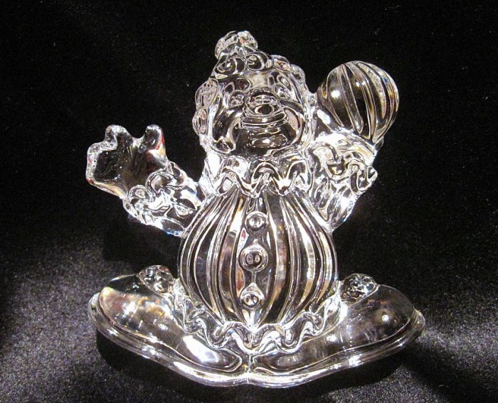 BIBELOU / FIGURINA MINIATURA DIN CRISTAL NAGELBERGER GERMANIA - CLOVN 7.5 CM