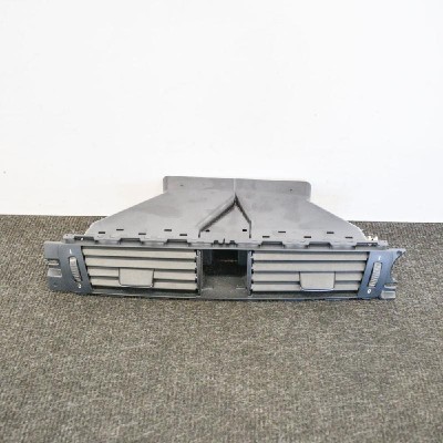 Gura de ventilație planșa de bord BMW 3 E90 2009 OEM: 9130464 10000599 foto