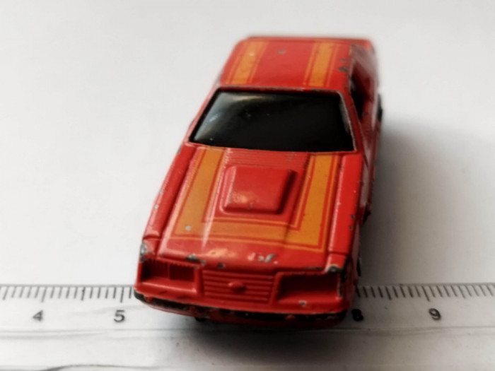 bnk jc ERTL China Pow-r-pull Ford Mustang GT