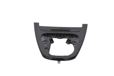 Ornament consola centrală CHRYSLER YPSILON 2013 OEM: 735486337 25987044 foto