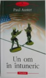Carte Beletristica Un om in intuneric de Paul Auster