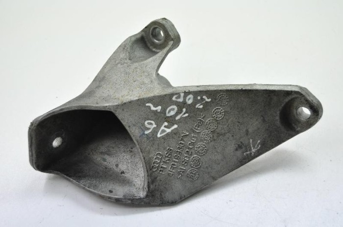 Suport motor st&acirc;nga AUDI A6 4F2, C6 2010 OEM: 4F0199307N | 1995664