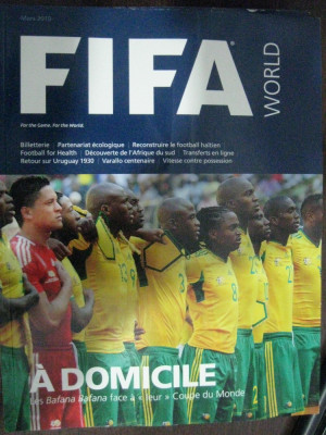 Revista de fotbal - FIFA world (martie 2010) foto