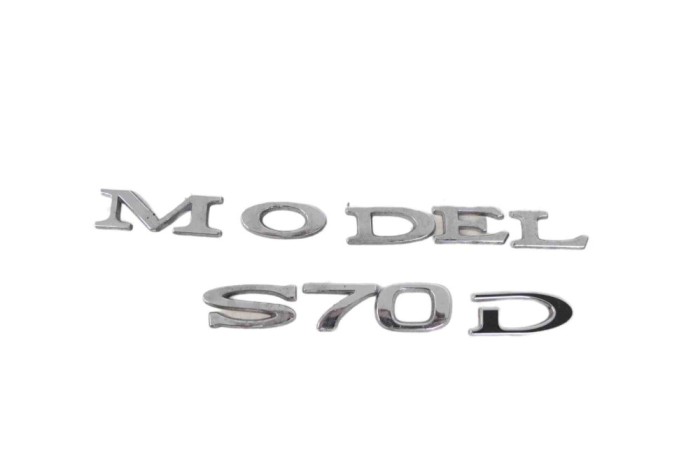 Insigna model TESLA MODEL S 2018 | 20813305