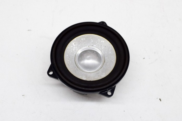 Difuzor planșa de bord LAND ROVER DISCOVERY III L319 2006 OEM: XQM000400,100RG28 13870822