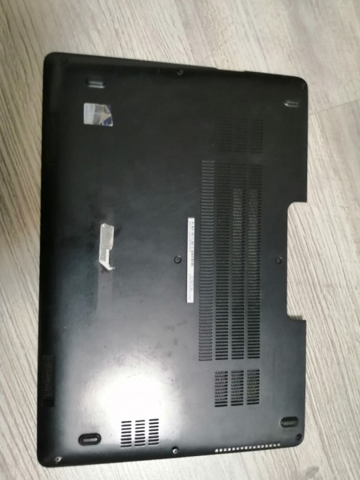 Capac spate Dell Latitude 7470, A176