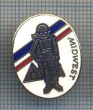 AX 500 INSIGNA MILITARA -MIDWEST - SIMBOL UN SOLDAT ECHIPAT DE RAZBOI -FRANTA