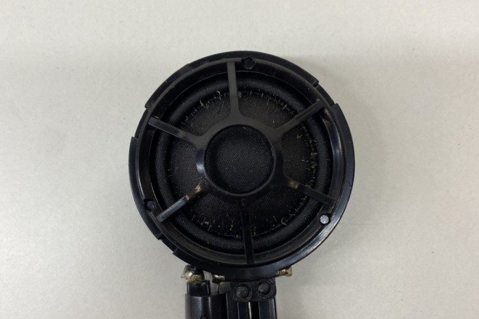 Difuzor ușă st&acirc;nga față AUDI Q3 8U 2016 OEM: 8X0035399C 21657206